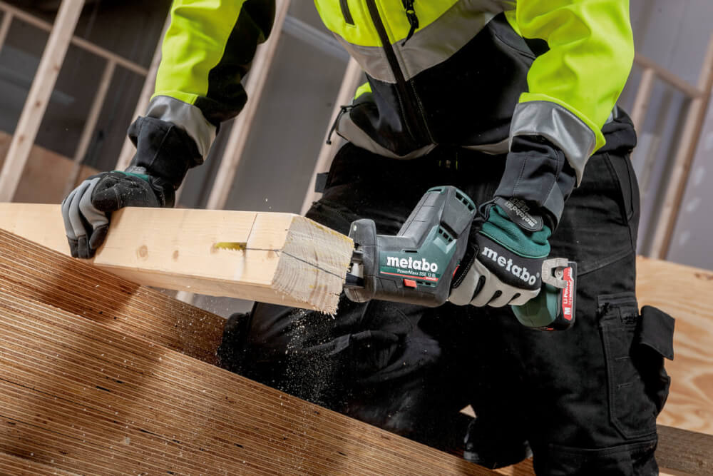 Пила сабельная аккумуляторная METABO POWERMAXX SSE 12 BL (602322800)