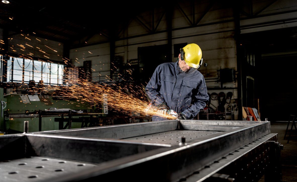 Шлифмашина угловая аккумуляторная METABO WB 18 LT BL 11-125 (613054650)
