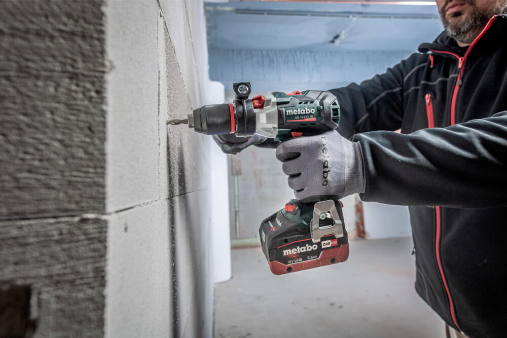 Шуруповерт ударный Metabo SB18 LTX BL I (602360650) 18В, 2х5,2 АЧ, Бесщеточный, Кейс