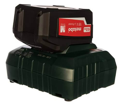 Аккумуляторы и зарядное устройство METABO Basic-Set4.0 18.0V 2х4.0Ah Li-Ion (RU_685050000)