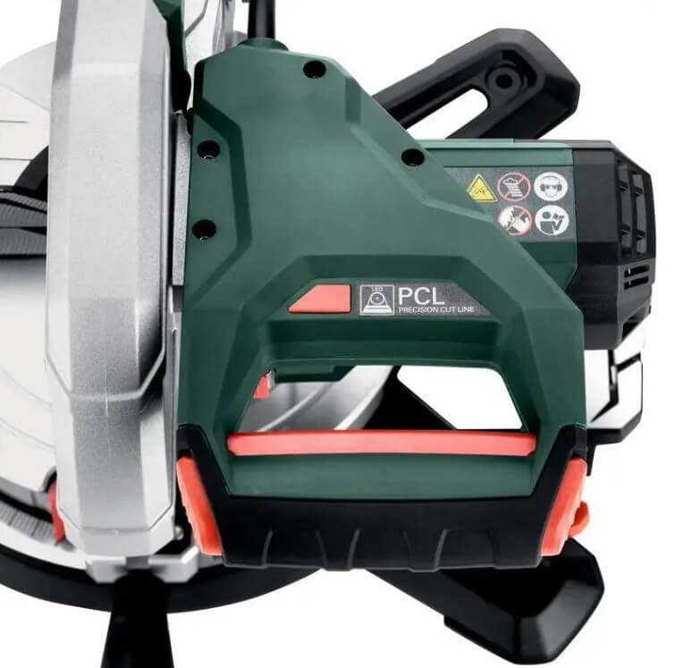 Пила торцовочная METABO KS216M (610216000)