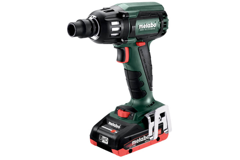 Гайковерт аккумуляторный ударный METABO SSW 18 LTX 400 BL (602205800)